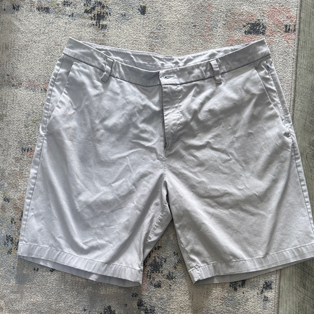 Lululemon Men's Gray Casual Shorts